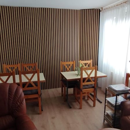 Alto Santiago Alojamiento Con Parking San Vicente De La Barquera Exteriör bild