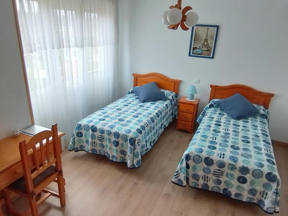 Alto Santiago Alojamiento Con Parking San Vicente De La Barquera Exteriör bild